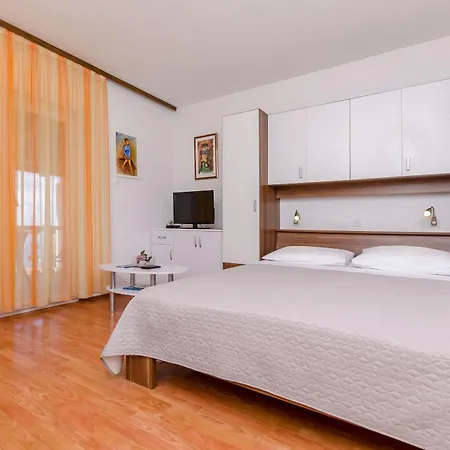 Petar Apartman
