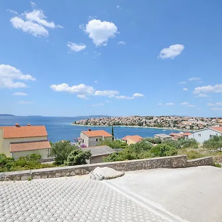 Petar * 特罗吉尔